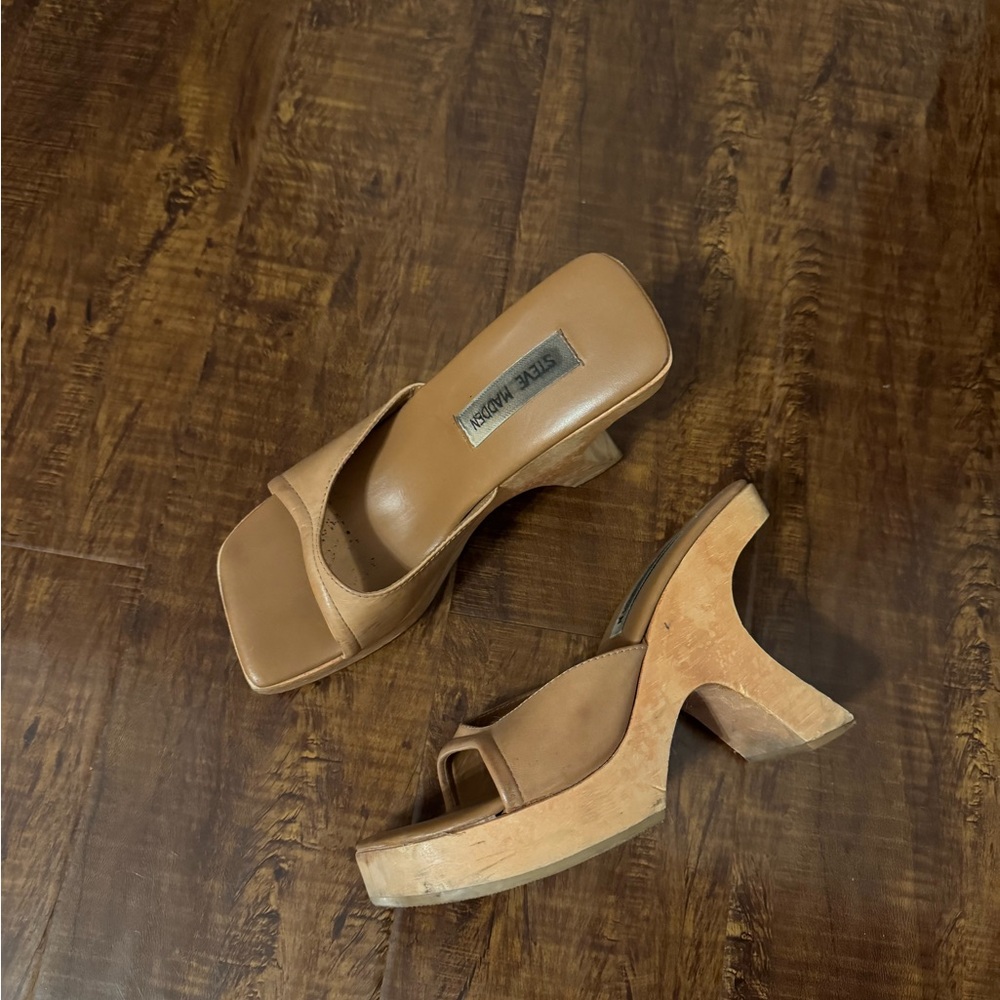 Steve Madden Brown/Tan Leather Platform Mules